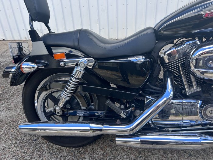 2010 Harley-Davidson XL1200C SPORTSTER CUSTOM