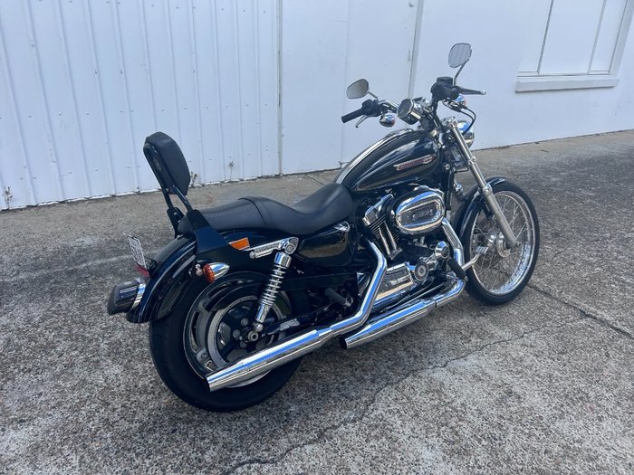 2010 Harley-Davidson XL1200C SPORTSTER CUSTOM