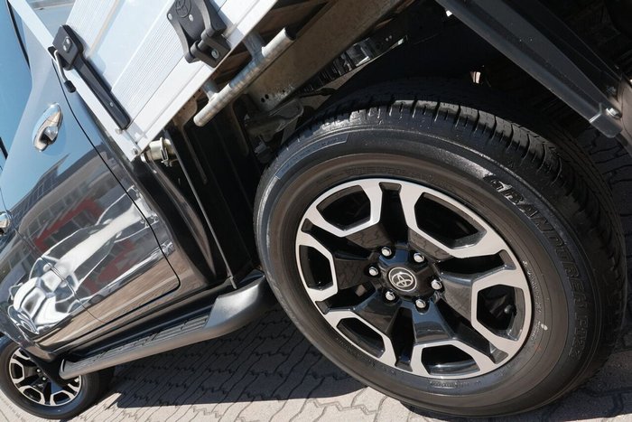 2022 Toyota Hilux SR5