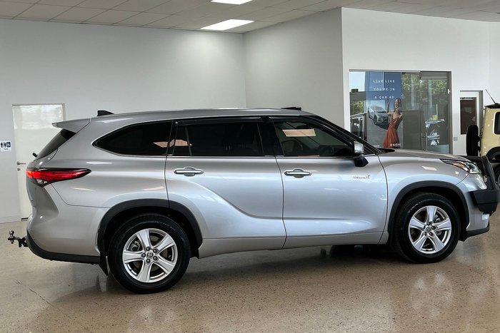 2022 Toyota Kluger GX