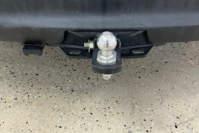 2022 Toyota Kluger GX