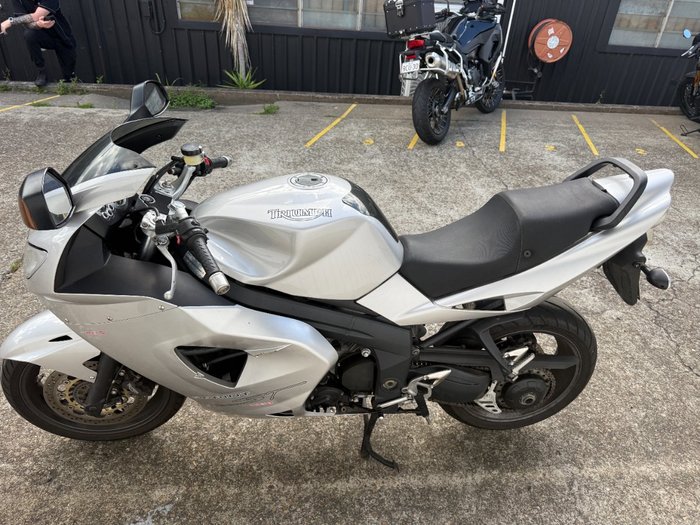 Triumph 2005 SPRINT ST ABS SILVER