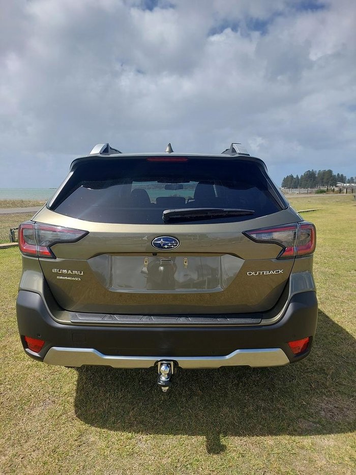 2022 Subaru Outback AWD Touring