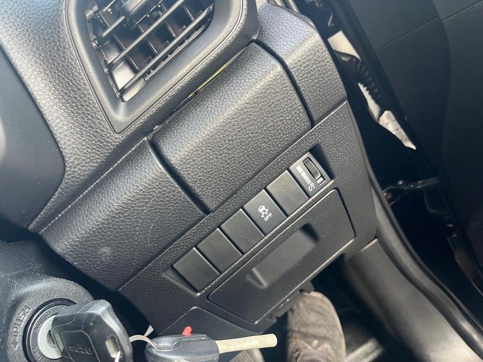 2021 Isuzu D-MAX SX High Ride