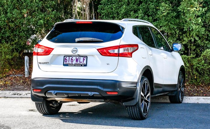 2016 Nissan QASHQAI Ti