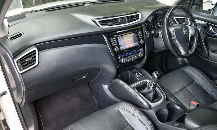 2016 Nissan QASHQAI Ti