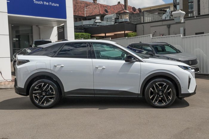 2025 Peugeot 3008 Allure Hybrid
