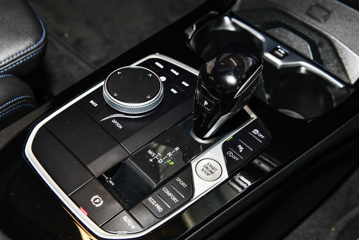 2022 BMW 2 Series 220i M Sport