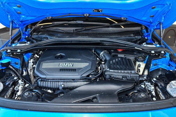 2022 BMW 2 Series 220i M Sport