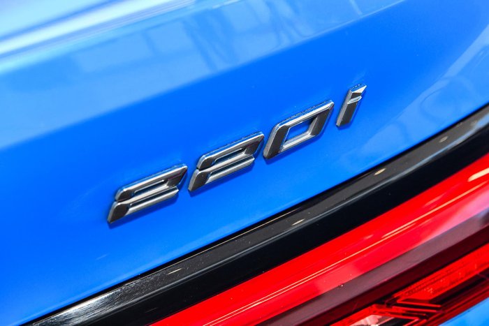 2022 BMW 2 Series 220i M Sport