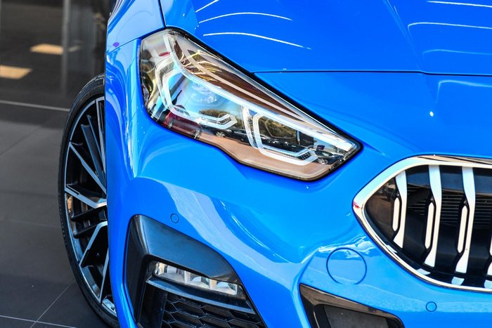 2022 BMW 2 Series 220i M Sport