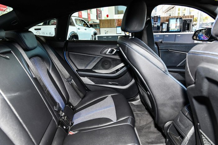 2022 BMW 2 Series 220i M Sport