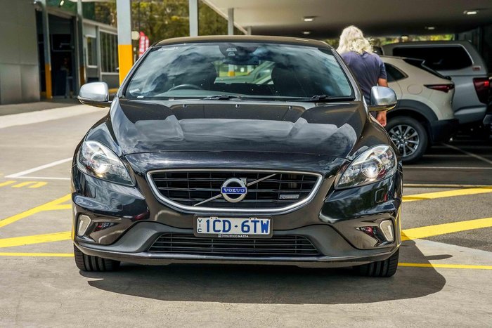 2014 Volvo V40 T5 R-Design
