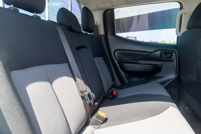 2018 Mitsubishi Triton GLX ADAS