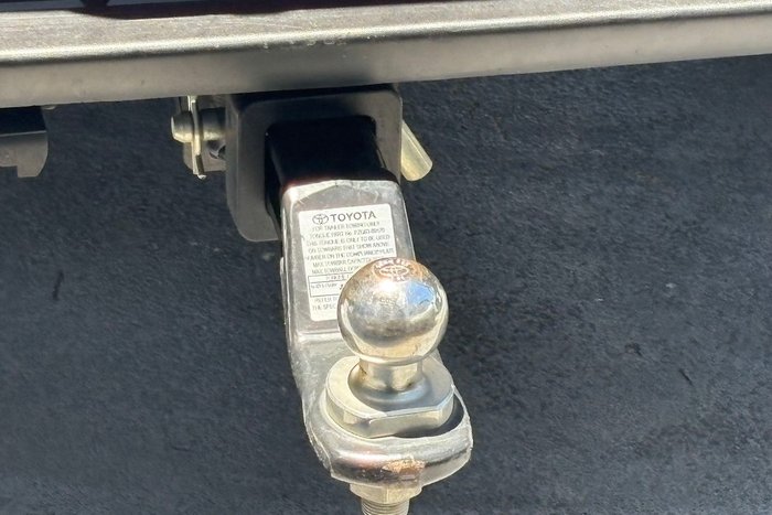 2021 Toyota Hilux SR5