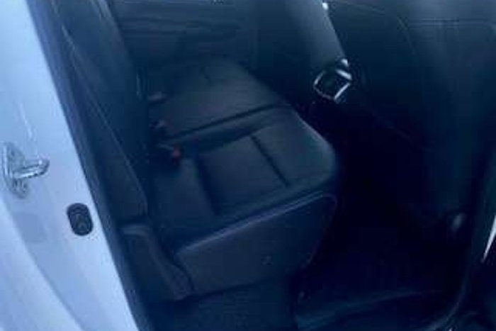 2021 Toyota Hilux SR5