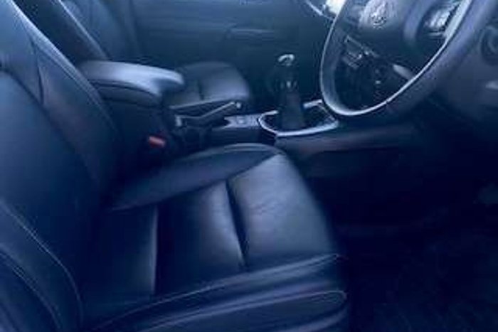 2021 Toyota Hilux SR5