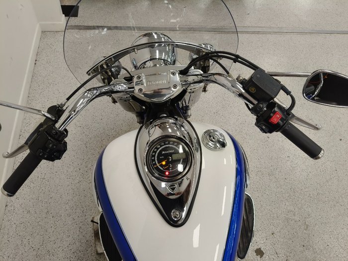 2015 Triumph THUNDERBIRD LT Blue