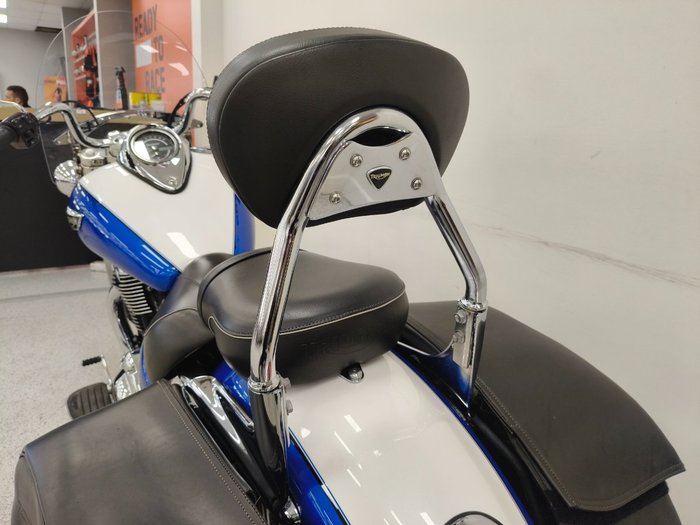 2015 Triumph THUNDERBIRD LT Blue