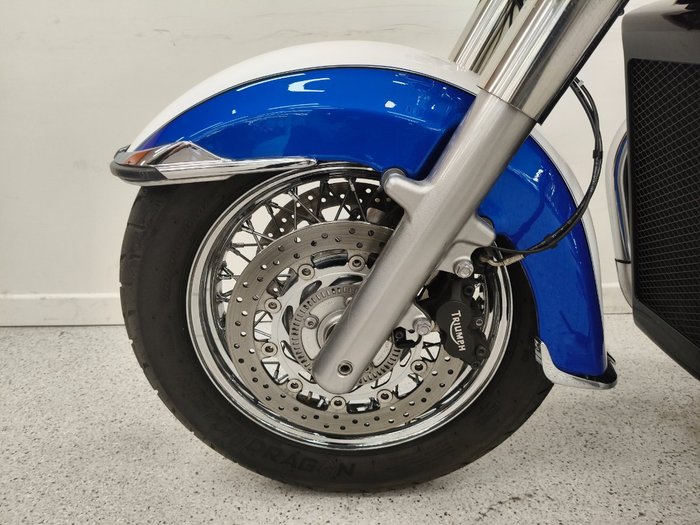 2015 Triumph THUNDERBIRD LT Blue