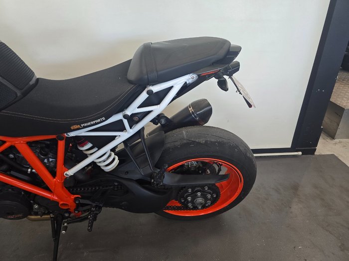 2017 Ktm 1290 SUPER DUKE R Orange
