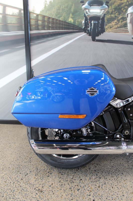 2025 Harley-davidson FXLRST LOW RIDER ST (117) BLUE