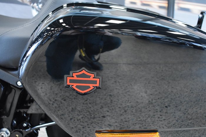 2025 Harley-davidson FXLRST LOW RIDER ST (117) VIVID BLACK