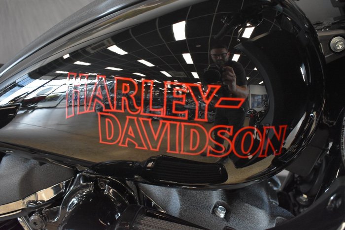 2025 Harley-davidson FXLRST LOW RIDER ST (117) VIVID BLACK