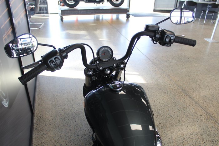 2025 Harley-davidson FXBB STREET BOB (117) Iron Horse Metallic