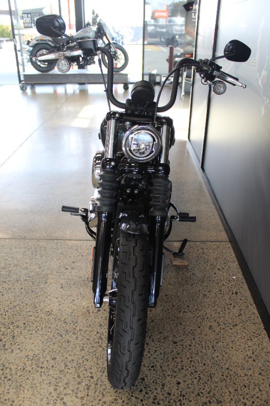 2025 Harley-davidson FXBB STREET BOB (117) Iron Horse Metallic