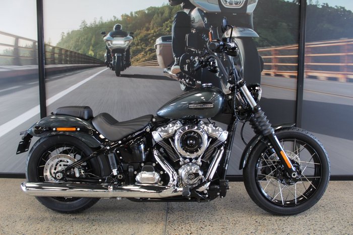 2025 Harley-davidson FXBB STREET BOB (117) Iron Horse Metallic