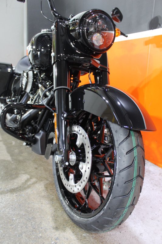 2025 Harley-davidson FLHRXS ROAD KING SPECIAL VIVID BLACK