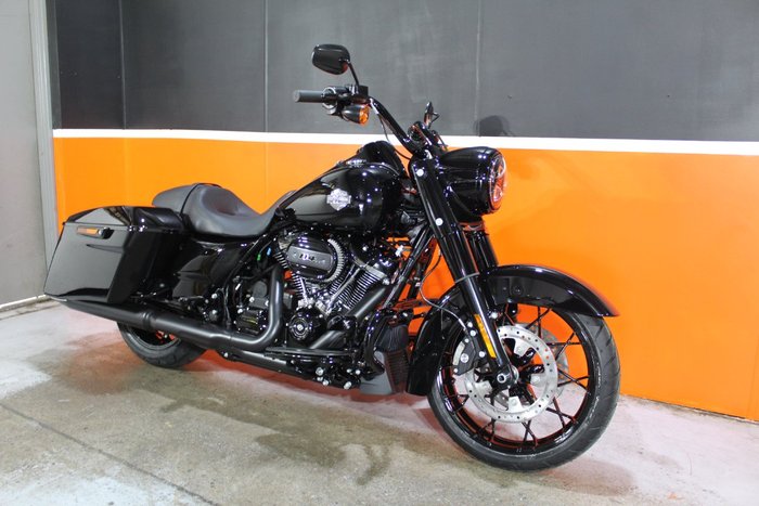 2025 Harley-davidson FLHRXS ROAD KING SPECIAL VIVID BLACK