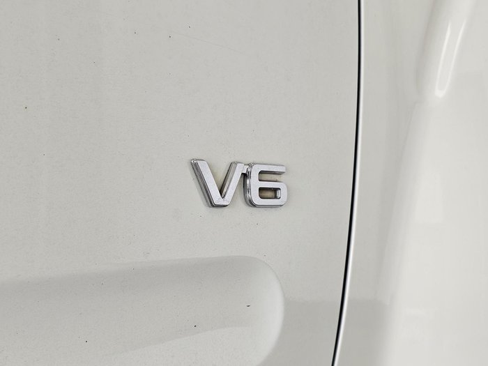 2012 Nissan Navara ST-X