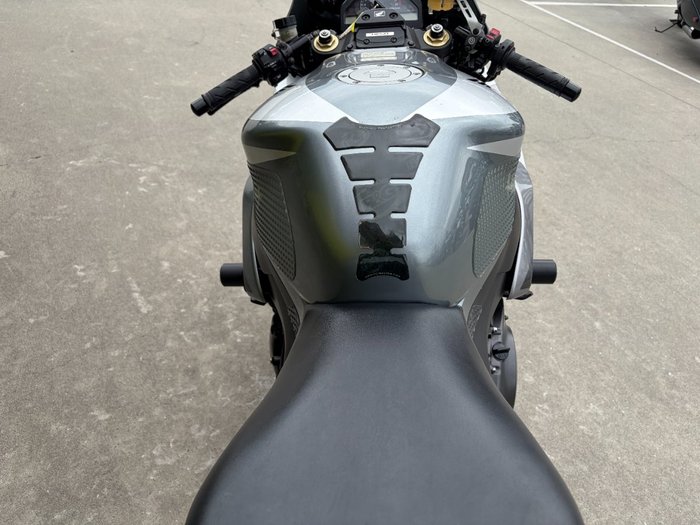 2006 Honda CBR1000RR (FIREBLADE) Silver