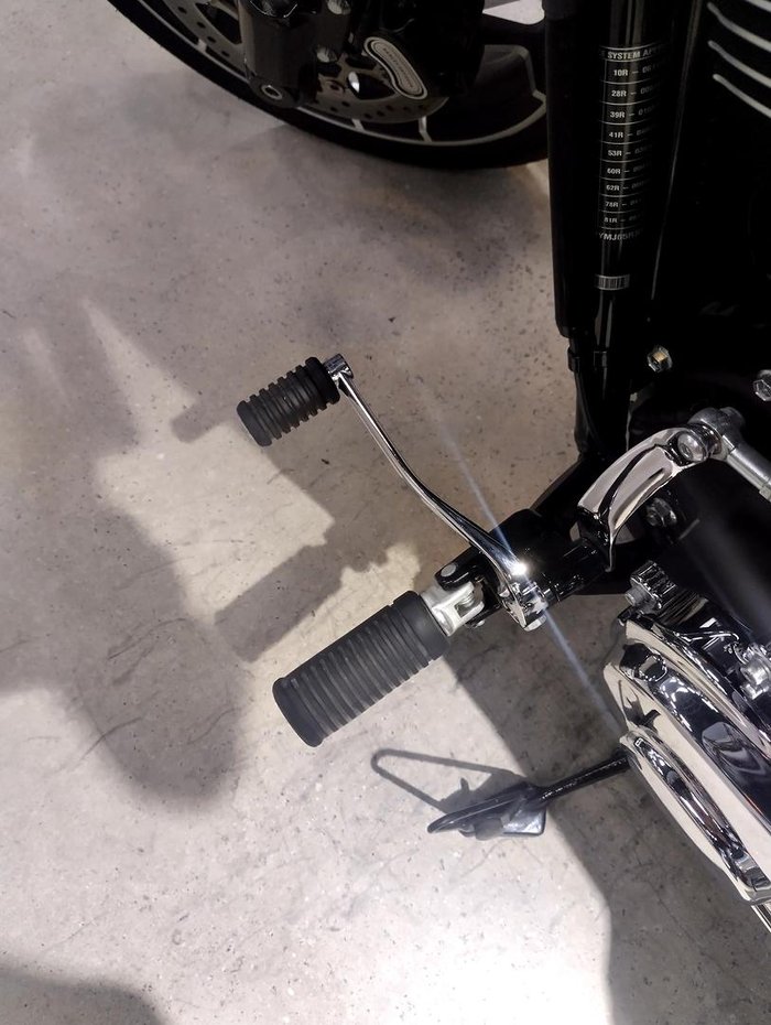 2023 Harley-Davidson Sport Glide 107 (FLSB) Softail