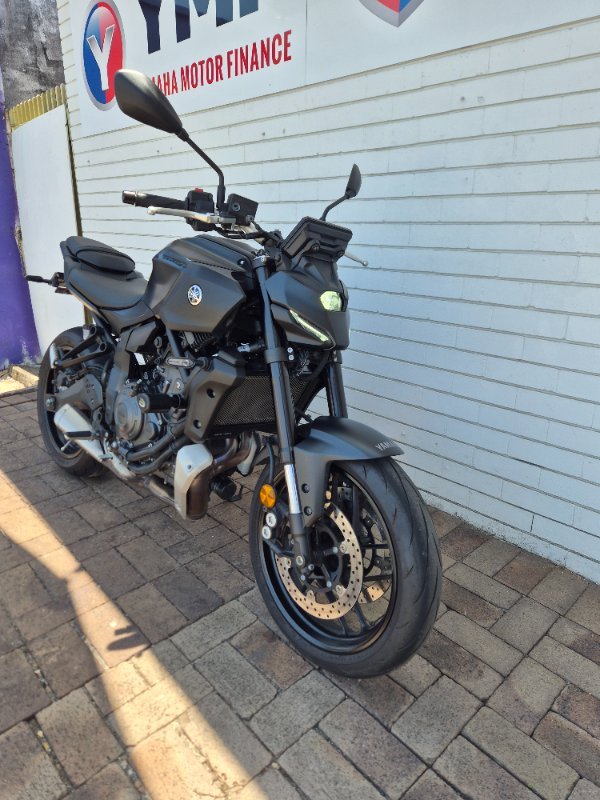 2025 Yamaha MT-07 LA (ABS) BLACK