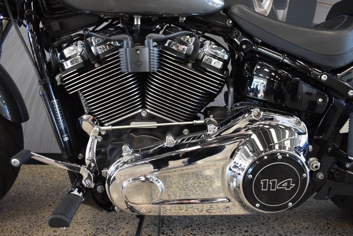 2022 Harley-davidson FXBRS BREAKOUT (114) GRAY HAZE