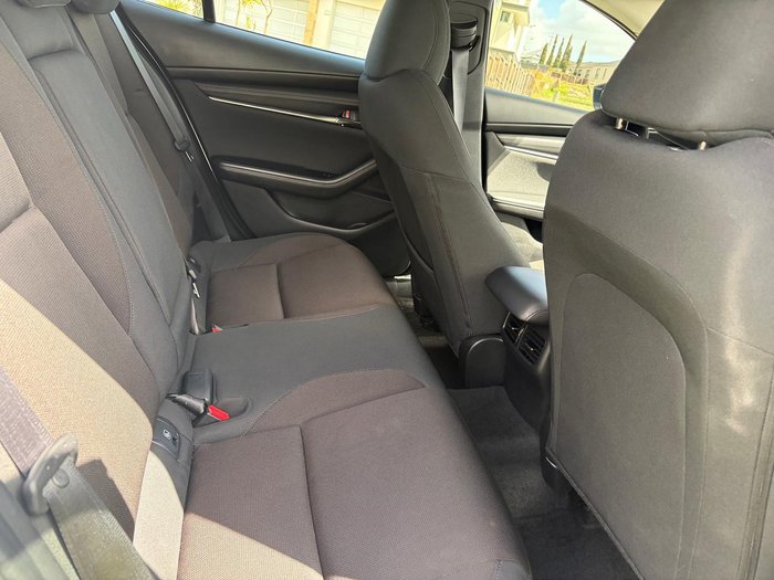 2024 Mazda 3 G20 Evolve