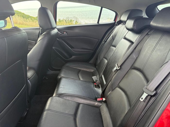 2018 Mazda 3 SP25 GT