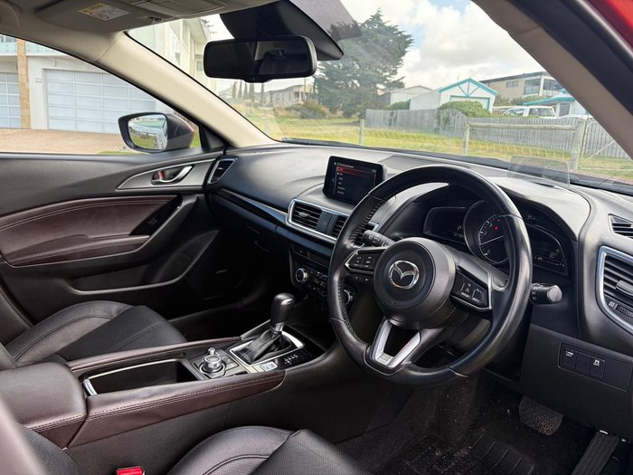 2018 Mazda 3 SP25 GT