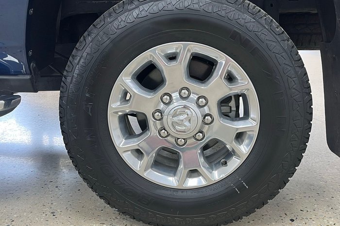 2024 RAM 2500 Laramie Rambox