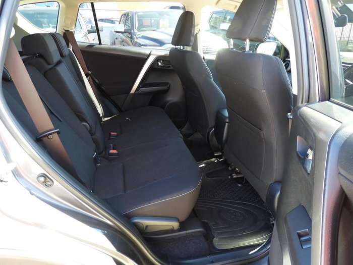 2017 Toyota RAV4 GXL