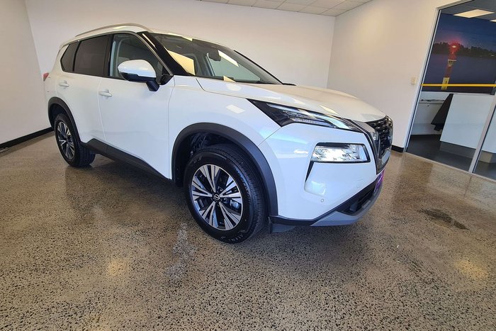 2025 Nissan X-TRAIL ST-L