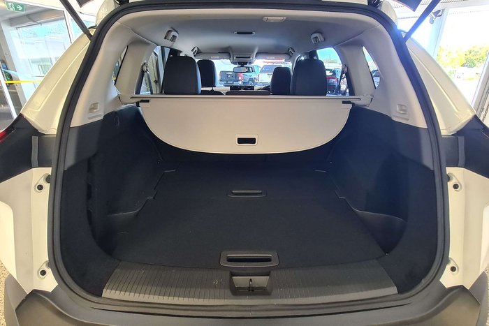 2025 Nissan X-TRAIL ST-L