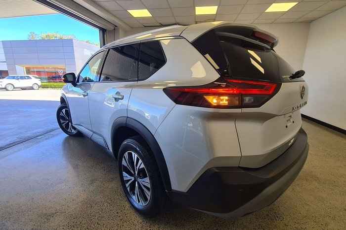 2025 Nissan X-TRAIL ST-L