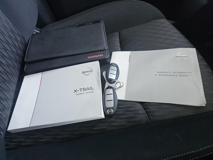 2021 Nissan X-TRAIL ST