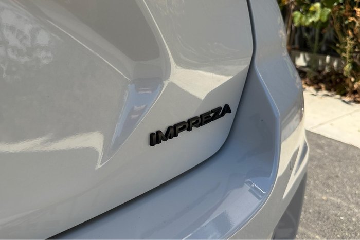 2025 Subaru Impreza 2.0L