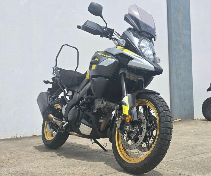 2018 Suzuki V-Strom 1000 ABS (DL1000A) V-Strom Yellow