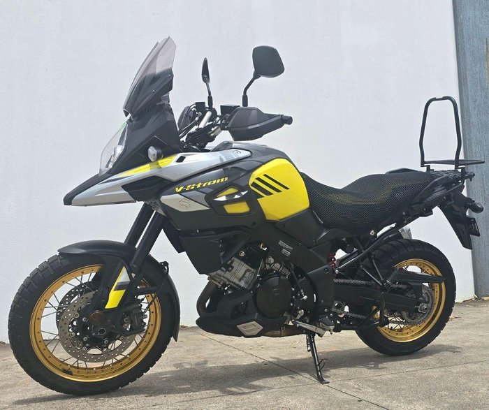 2018 Suzuki V-Strom 1000 ABS (DL1000A) V-Strom Yellow
